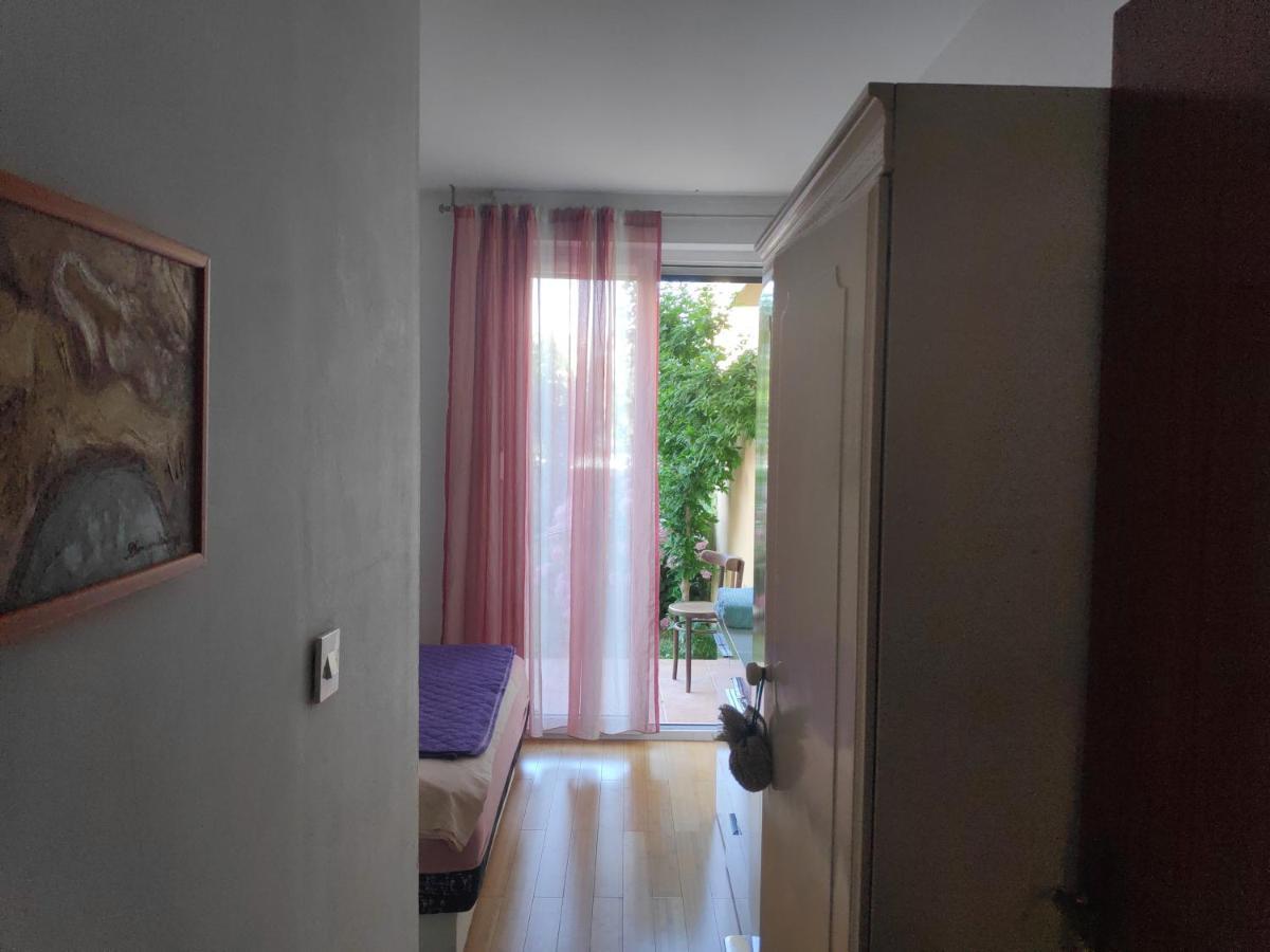 Spacious Apartment With Big Garden Near Beach 스플리트 외부 사진